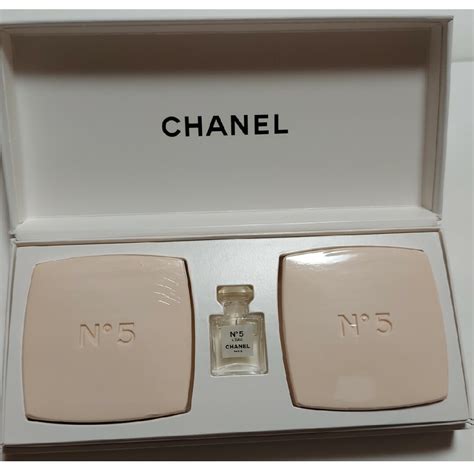 chanel 石鹸|シャネル N°5 サヴォン (石鹸) .